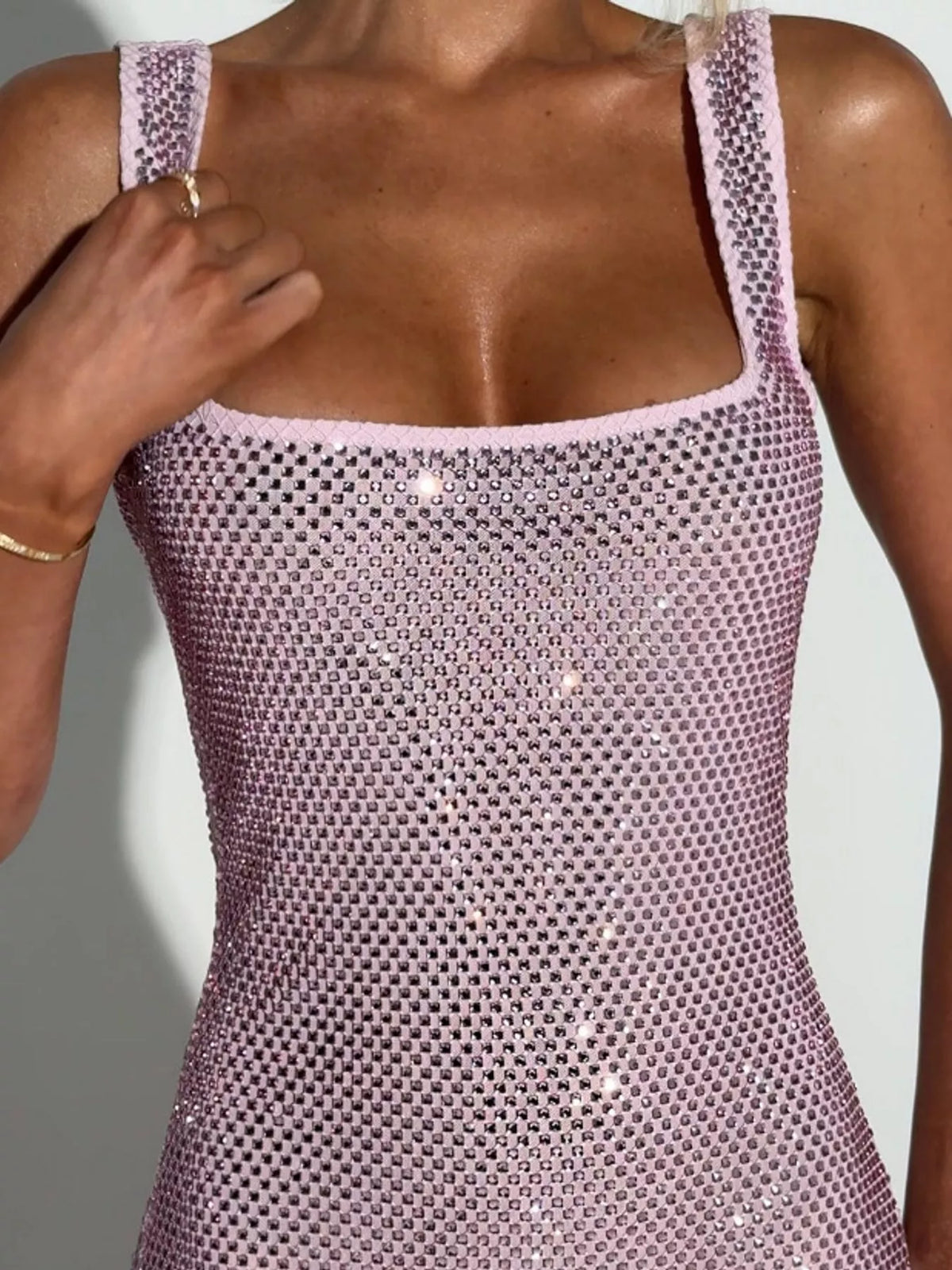 8d72f41eaa289fd5cdf0384fc4cd9352-b4c64a7c-v3-Max-Origin